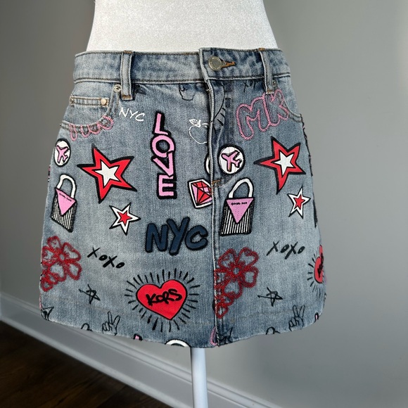 MICHAEL KORS DENIM POP ART GRAFFITI MINI SKIRT SIZE 2 - Picture 5 of 9